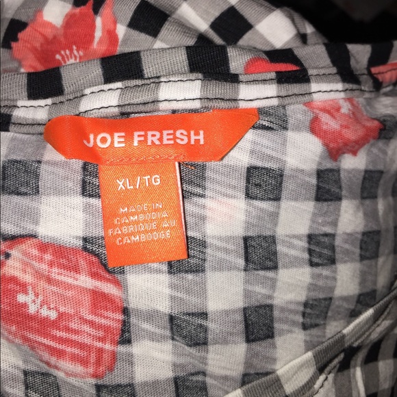 Great Gingham Checkered T-Shirt! - Picture 5 of 7